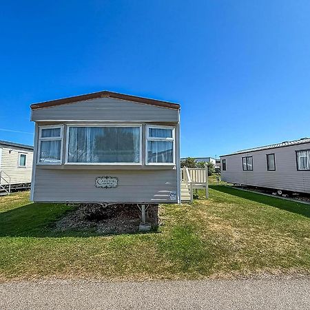Superb Caravan By The Seaside In Kessingland, Suffolk Ref 90040Sg Benacre Extérieur photo