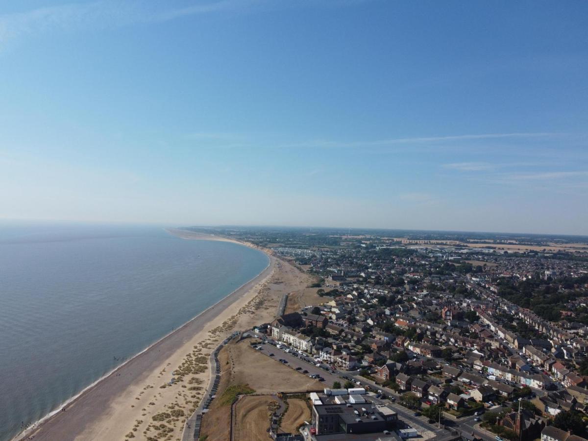 Superb Caravan By The Seaside In Kessingland, Suffolk Ref 90040Sg Benacre Extérieur photo