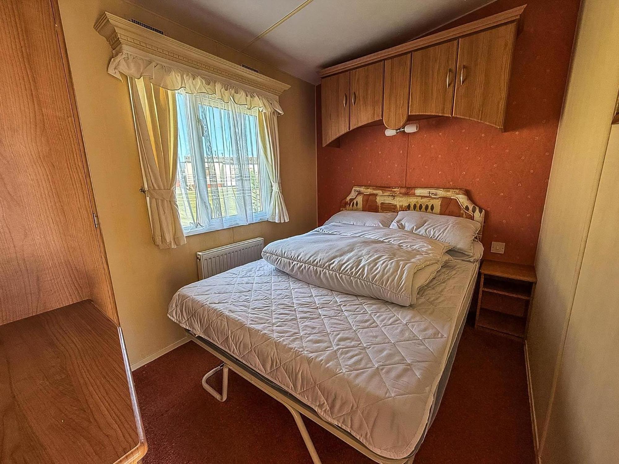 Superb Caravan By The Seaside In Kessingland, Suffolk Ref 90040Sg Benacre Extérieur photo