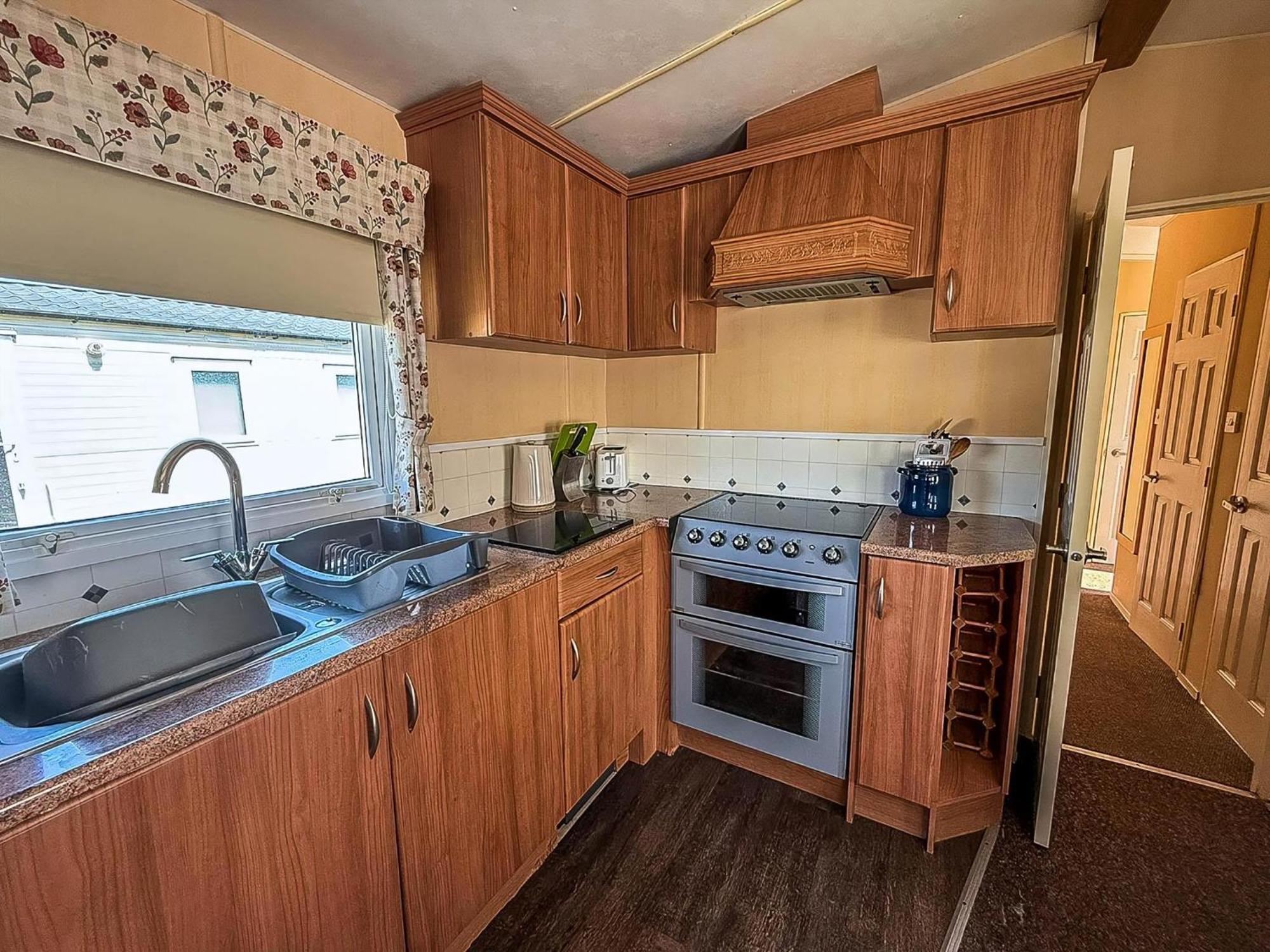 Superb Caravan By The Seaside In Kessingland, Suffolk Ref 90040Sg Benacre Extérieur photo